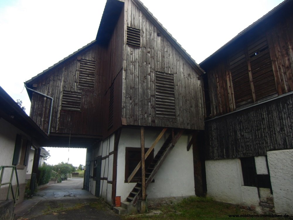 Einfamilienhaus mit landwirtschaftlichem Gebäude (EFH mit Hof, Knauer) — landwirtschaftliches Gebäude