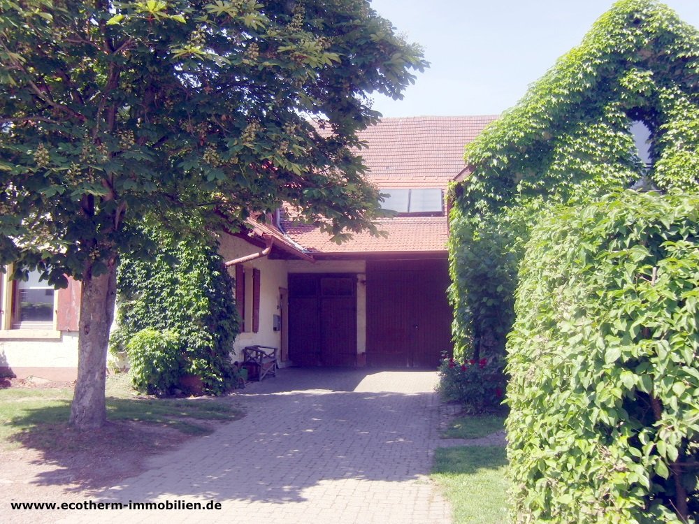 Romantisches Ein-/Zweifamilienhaus in Rheinmünster (EFH, Stolz) — Gartenansicht